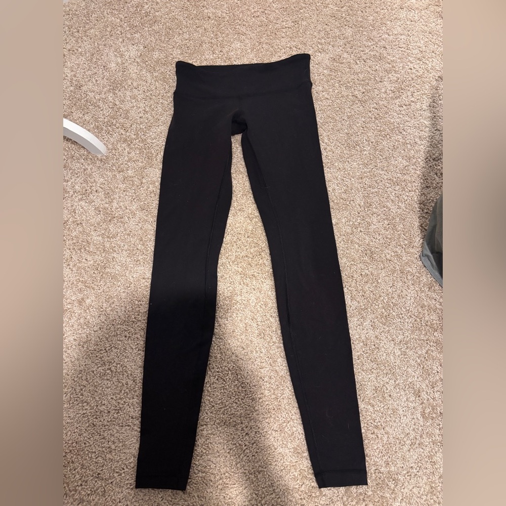 Lululemon Luon Wunder Unders sz 6 28 inch